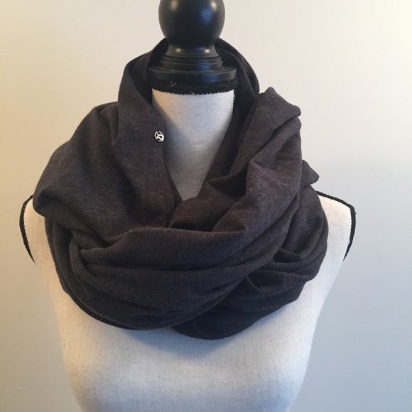 lululemon athletica Accessories - Lululemon Deja Vu Scarf